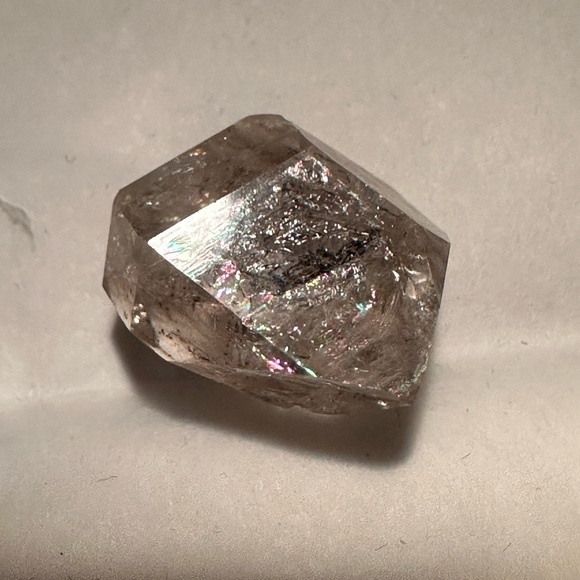 Herkimer diamond double terminated, rainbow inclusions, storykeeper crystal - Picture 7 of 7